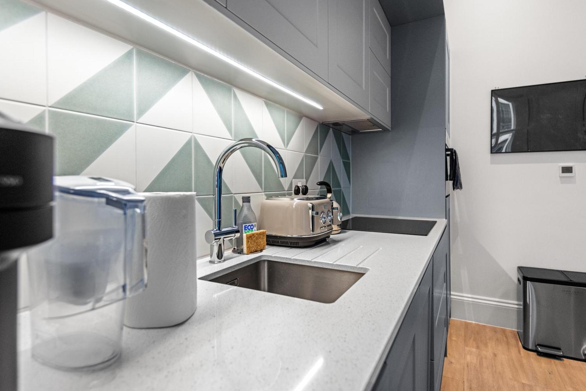 Londwell, Central Chic, Luxury Stay By Hyde Park ลอนดอน ภายนอก รูปภาพ